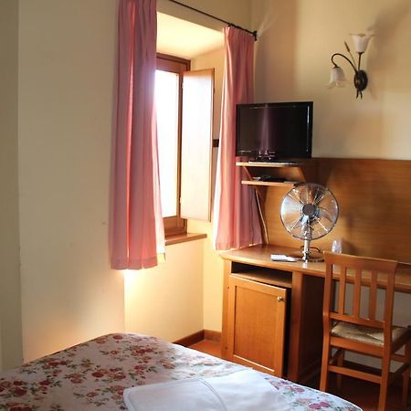 La Torricella Otel Poppi Dış mekan fotoğraf