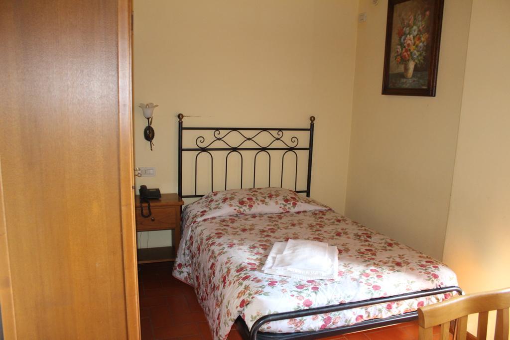 La Torricella Otel Poppi Oda fotoğraf
