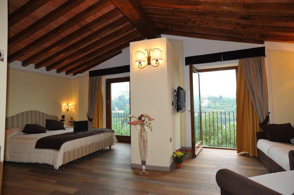 La Torricella Otel Poppi Dış mekan fotoğraf